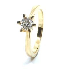 14 KT. GULD CARLA RING MED BRILLANT 0,50 CT. W/SI