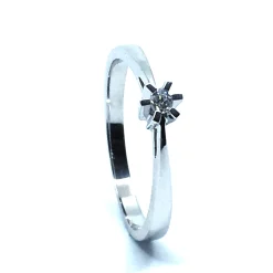 14 KT. HVIDGULD CARLA RING MED BRILLANT 0,05 CT. W/SI