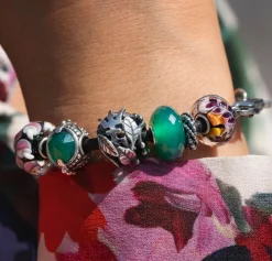 TROLLBEADS LIVSTID AF GLÆDE GLASKUGLE - TGLBE-30148