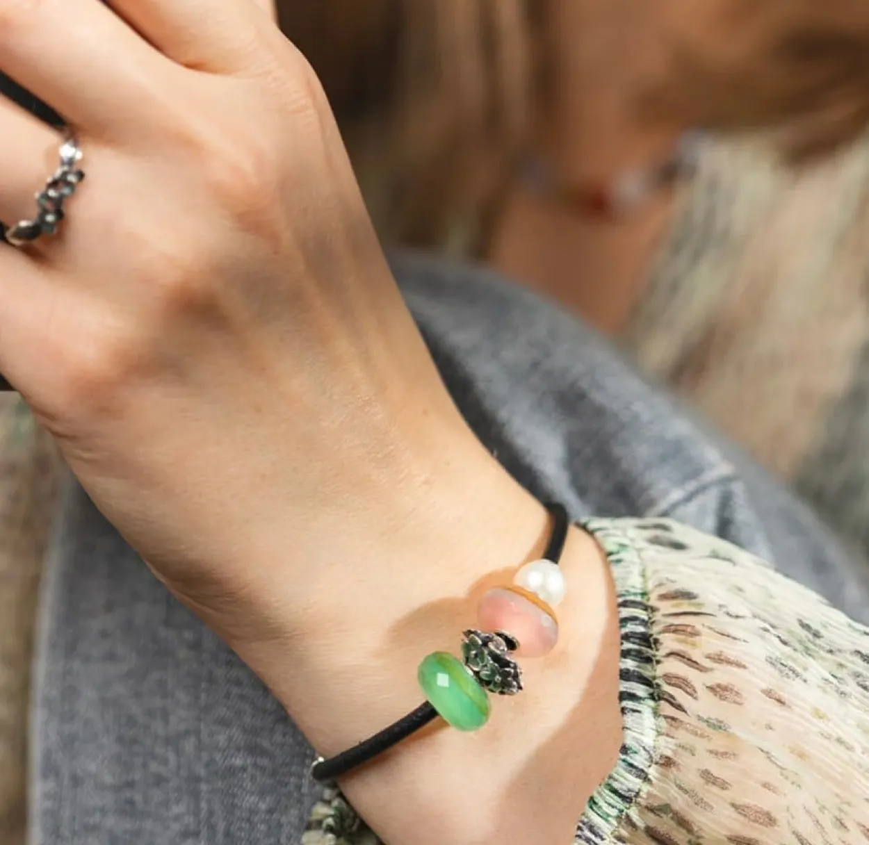 TROLLBEADS ROSA VANDSTEN GLASKUGLE - TGLBE-30156